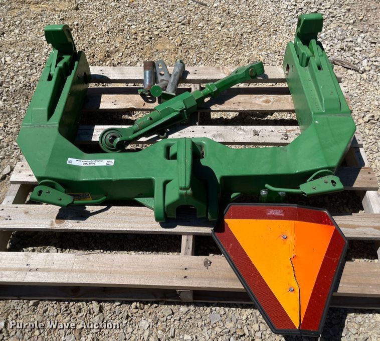 image for item MJ9782 John Deere three point quick attach
