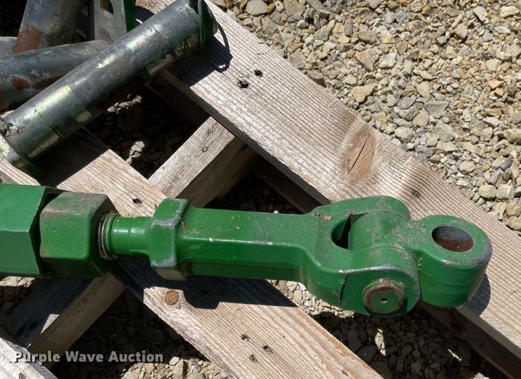 image for item MJ9782 John Deere three point quick attach