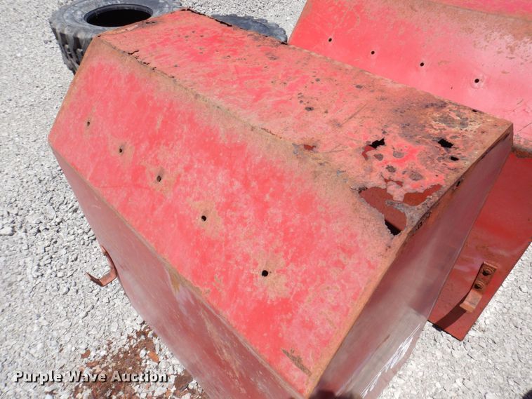 image for item MU9611 (5) Apache HHR3 feeders