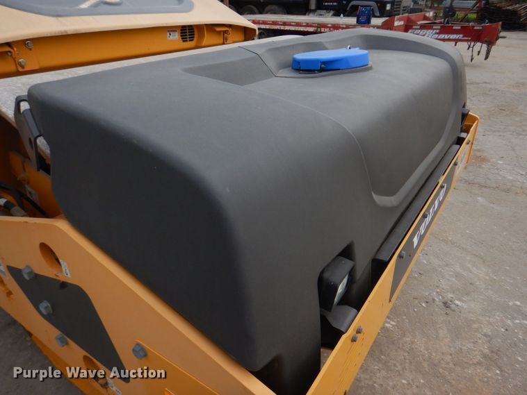 image for item DM7338 2016 Volvo DD120B  double drum vibratory roller