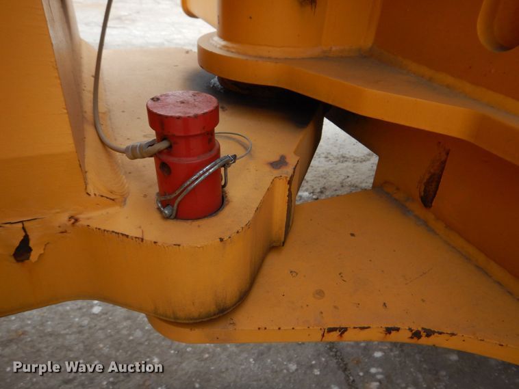 image for item DM7338 2016 Volvo DD120B  double drum vibratory roller