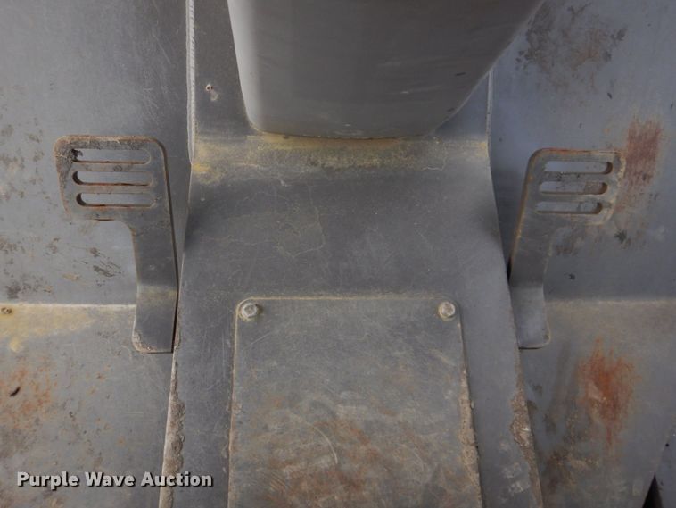 image for item DM7338 2016 Volvo DD120B  double drum vibratory roller