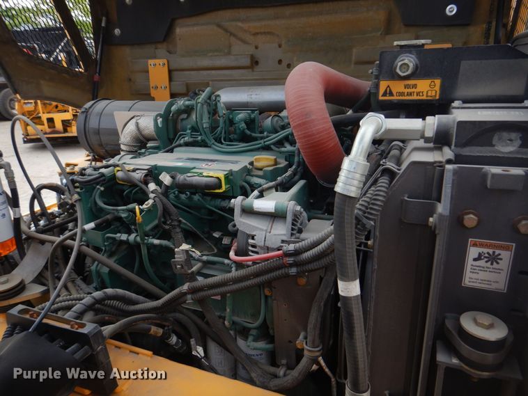 image for item DM7338 2016 Volvo DD120B  double drum vibratory roller