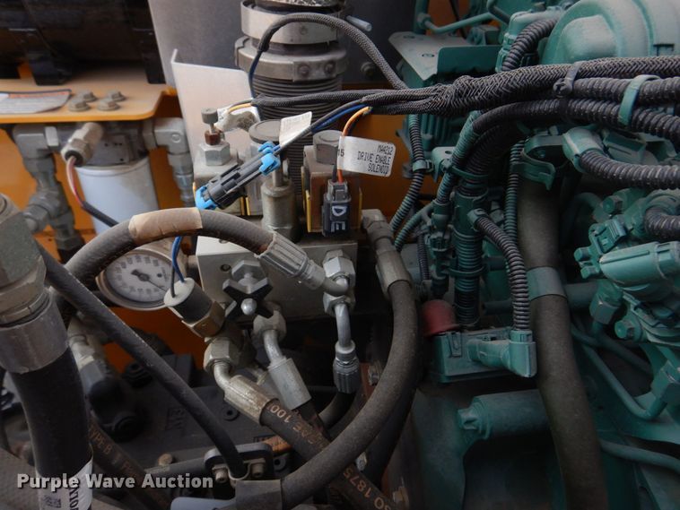 image for item DM7338 2016 Volvo DD120B  double drum vibratory roller