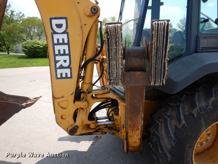 image for item DM7341 2003 John Deere 310SG  backhoe