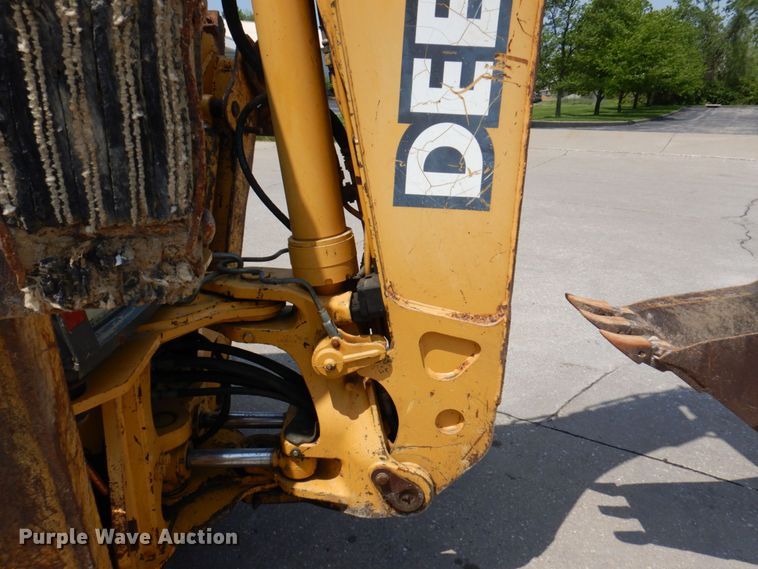 image for item DM7341 2003 John Deere 310SG  backhoe