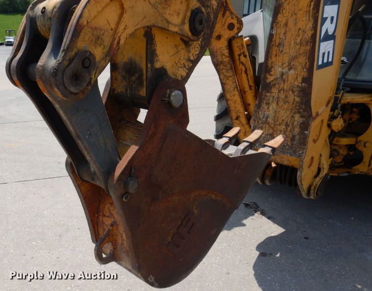 image for item DM7341 2003 John Deere 310SG  backhoe