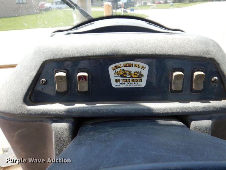 image for item DM7341 2003 John Deere 310SG  backhoe