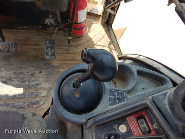 image for item DM7341 2003 John Deere 310SG  backhoe