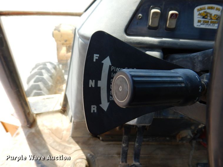 image for item DM7341 2003 John Deere 310SG  backhoe