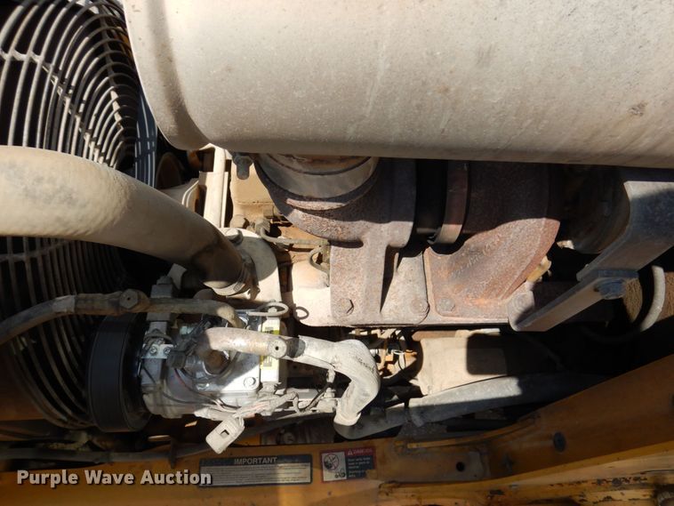 image for item DM7341 2003 John Deere 310SG  backhoe