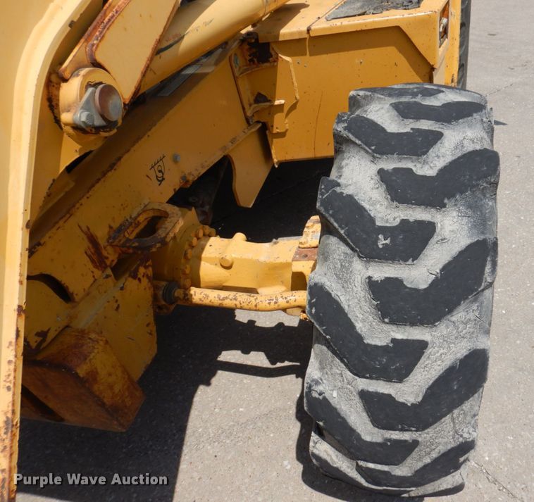 image for item DM7341 2003 John Deere 310SG  backhoe