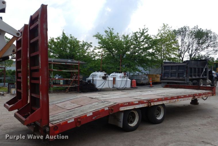 image for item DM7342 2008 Eager Beaver 20XPT  equipment trailer