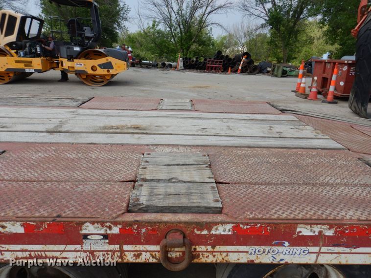 image for item DM7342 2008 Eager Beaver 20XPT  equipment trailer