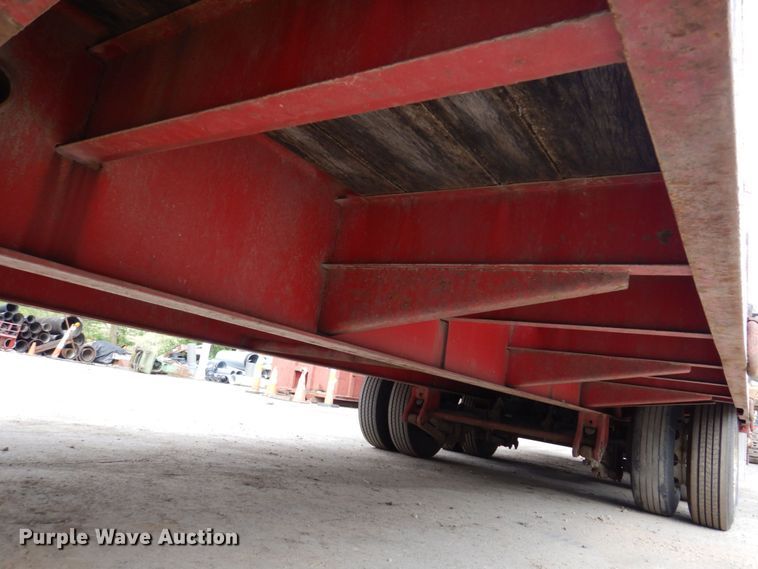 image for item DM7342 2008 Eager Beaver 20XPT  equipment trailer