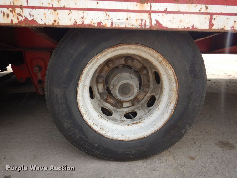 image for item DM7342 2008 Eager Beaver 20XPT  equipment trailer