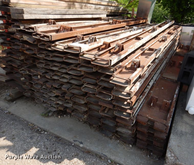 image for item DM7345 (72) concrete forms