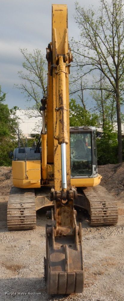 image for item DM7349 2007 Komatsu PC228USLC-3E0  excavator