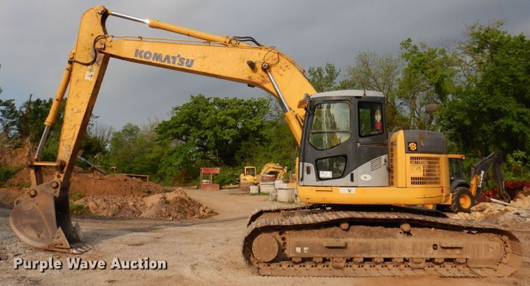 image for item DM7349 2007 Komatsu PC228USLC-3E0  excavator