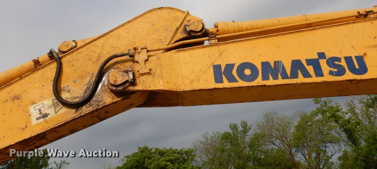 image for item DM7349 2007 Komatsu PC228USLC-3E0  excavator