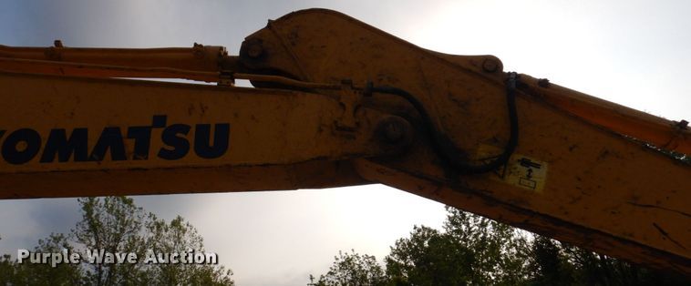 image for item DM7349 2007 Komatsu PC228USLC-3E0  excavator