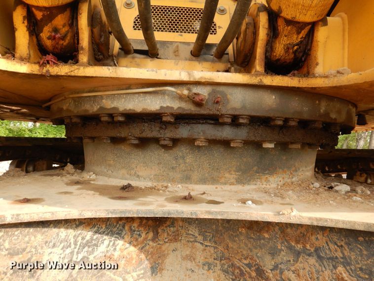 image for item DM7349 2007 Komatsu PC228USLC-3E0  excavator