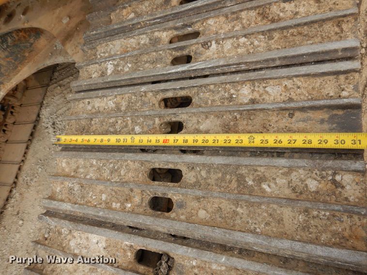 image for item DM7349 2007 Komatsu PC228USLC-3E0  excavator