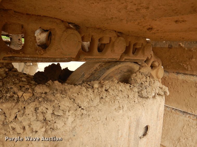 image for item DM7349 2007 Komatsu PC228USLC-3E0  excavator