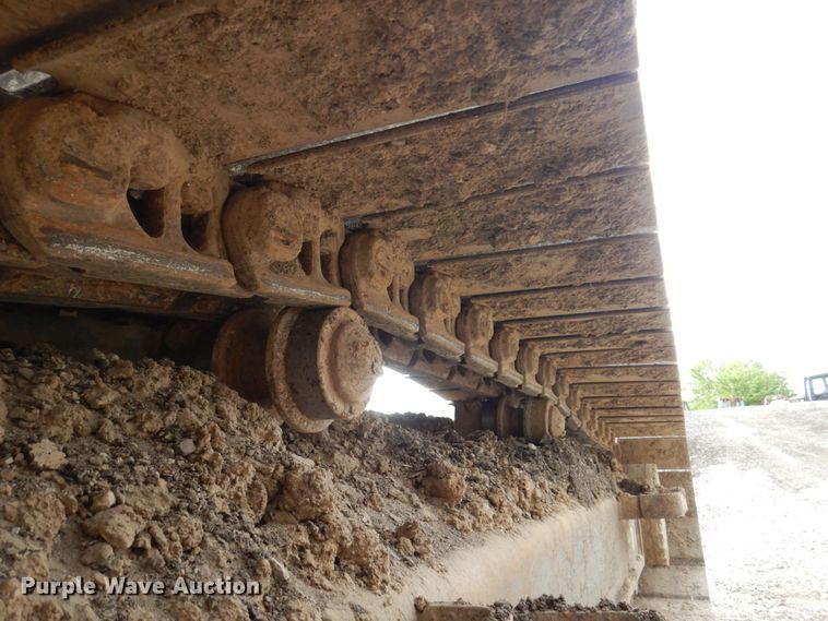 image for item DM7349 2007 Komatsu PC228USLC-3E0  excavator