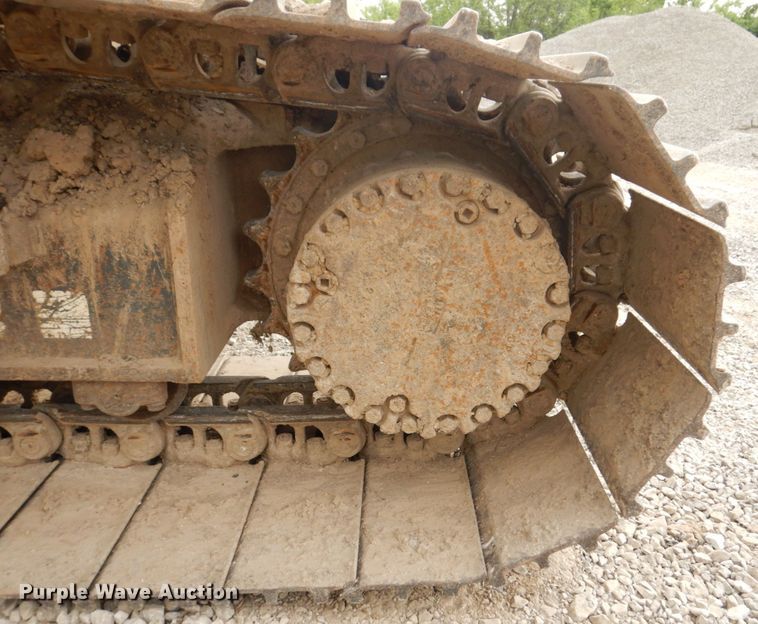 image for item DM7349 2007 Komatsu PC228USLC-3E0  excavator