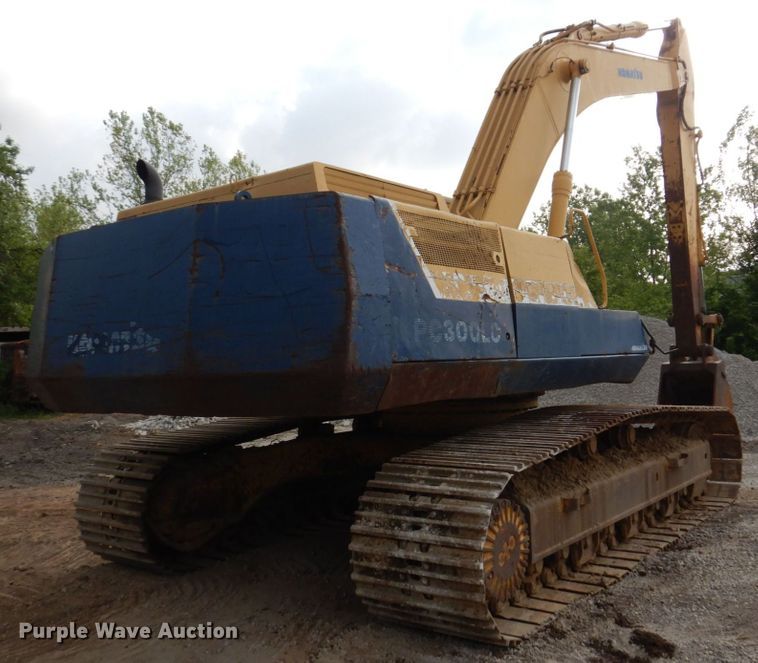 image for item DM7350 1990 Komatsu PC300LC-5  excavator