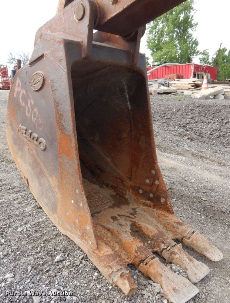 image for item DM7350 1990 Komatsu PC300LC-5  excavator