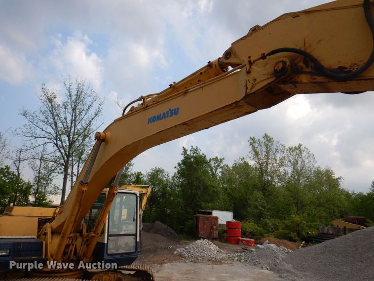 image for item DM7350 1990 Komatsu PC300LC-5  excavator