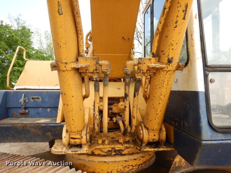 image for item DM7350 1990 Komatsu PC300LC-5  excavator