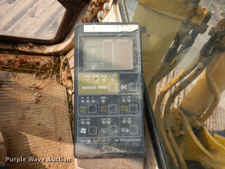 image for item DM7350 1990 Komatsu PC300LC-5  excavator