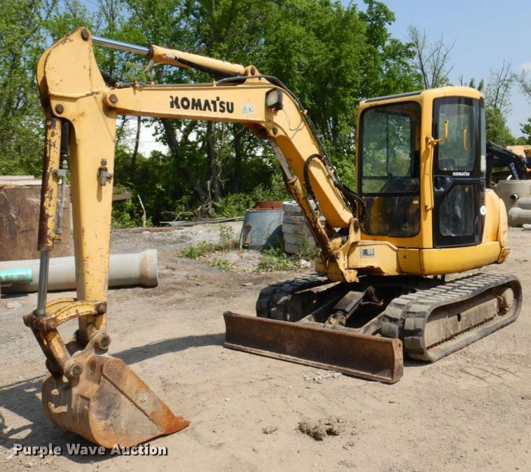 image for item DM7351 2000 Komatsu PC45R-8  mini excavator
