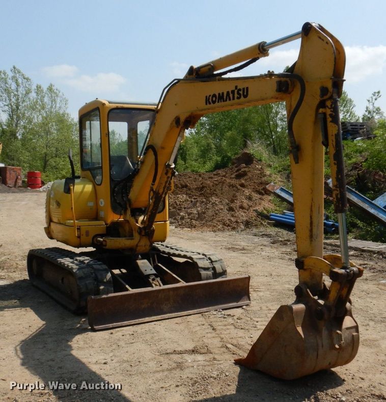 image for item DM7351 2000 Komatsu PC45R-8  mini excavator