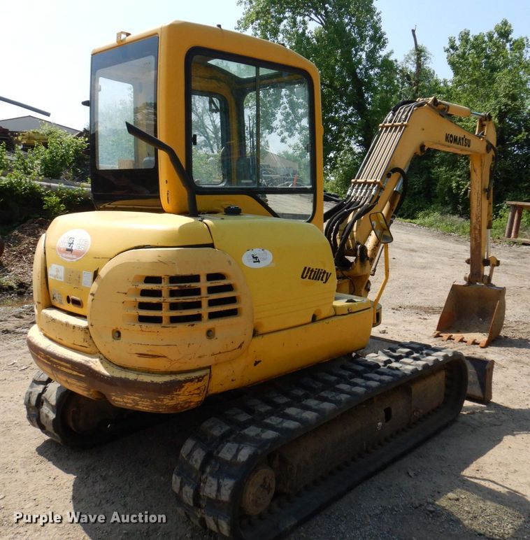image for item DM7351 2000 Komatsu PC45R-8  mini excavator