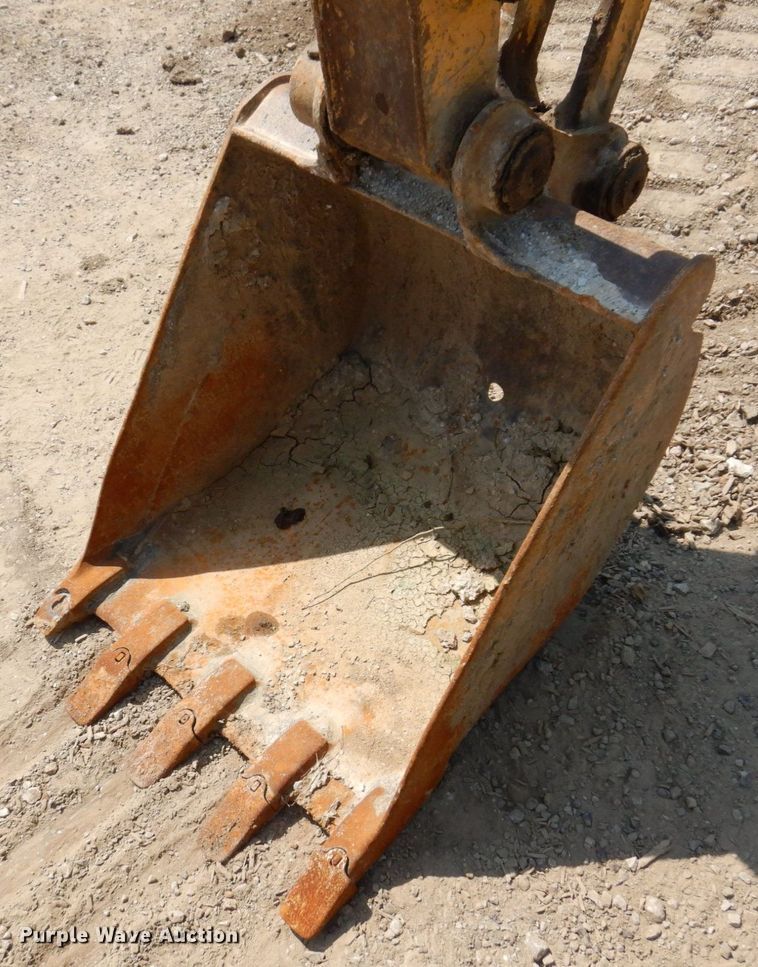 image for item DM7351 2000 Komatsu PC45R-8  mini excavator