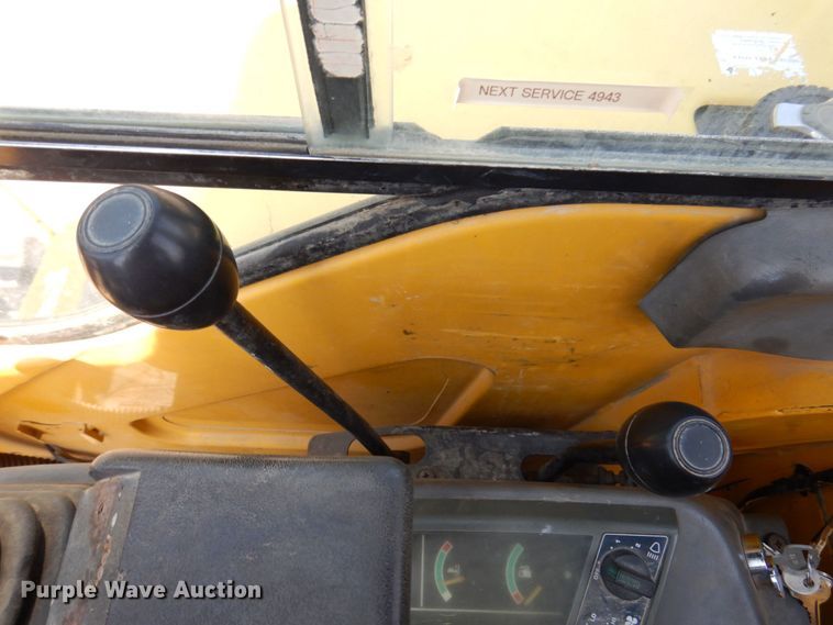 image for item DM7351 2000 Komatsu PC45R-8  mini excavator