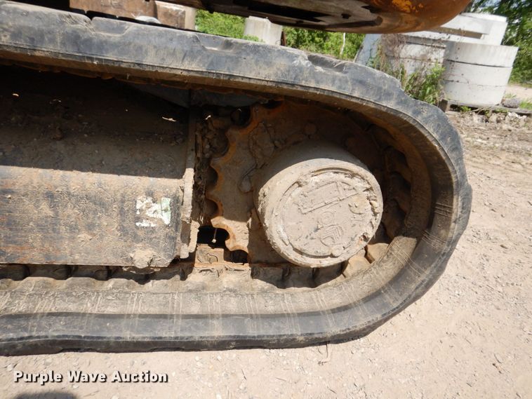 image for item DM7351 2000 Komatsu PC45R-8  mini excavator