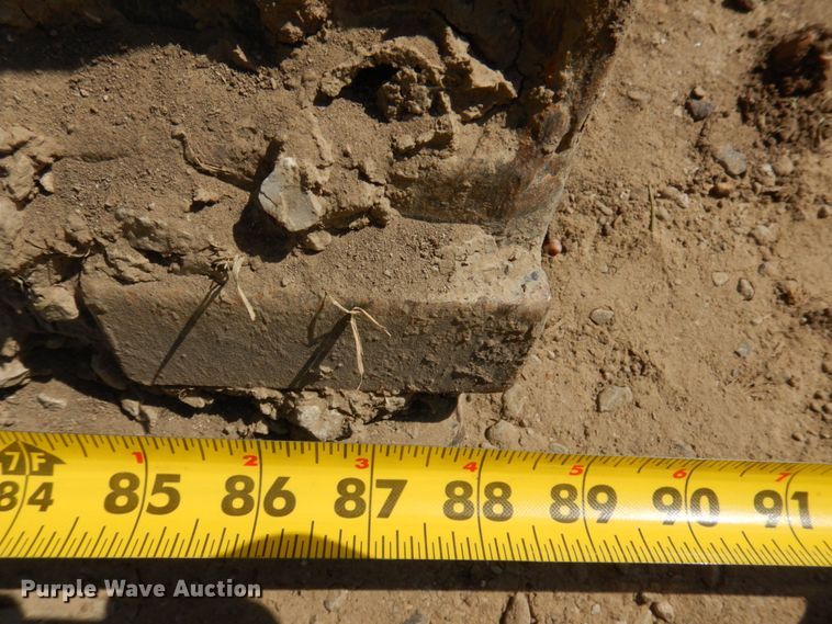 image for item DM7352 2016 Komatsu PC80MR-3  mini excavator