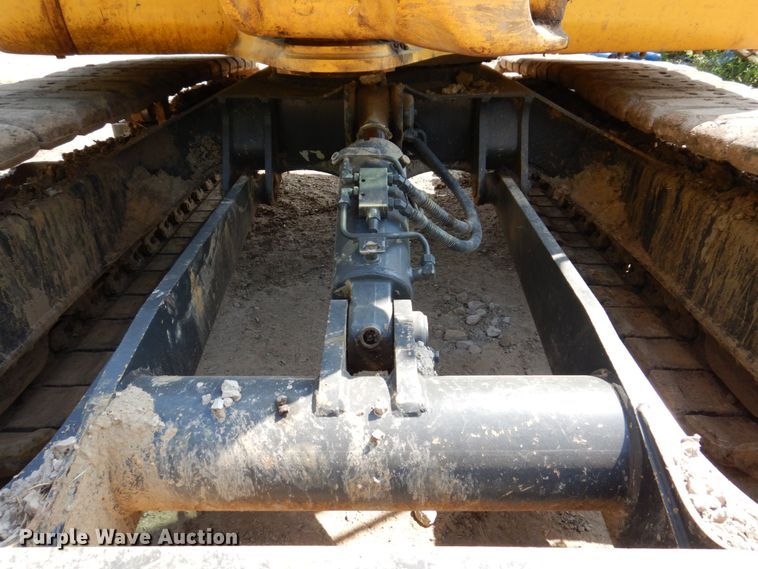 image for item DM7352 2016 Komatsu PC80MR-3  mini excavator