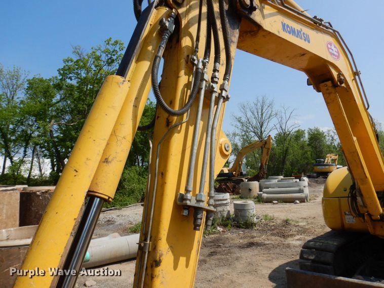 image for item DM7352 2016 Komatsu PC80MR-3  mini excavator