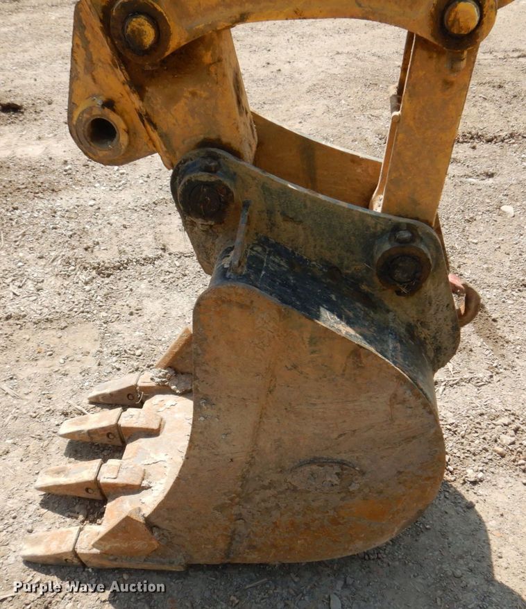 image for item DM7352 2016 Komatsu PC80MR-3  mini excavator
