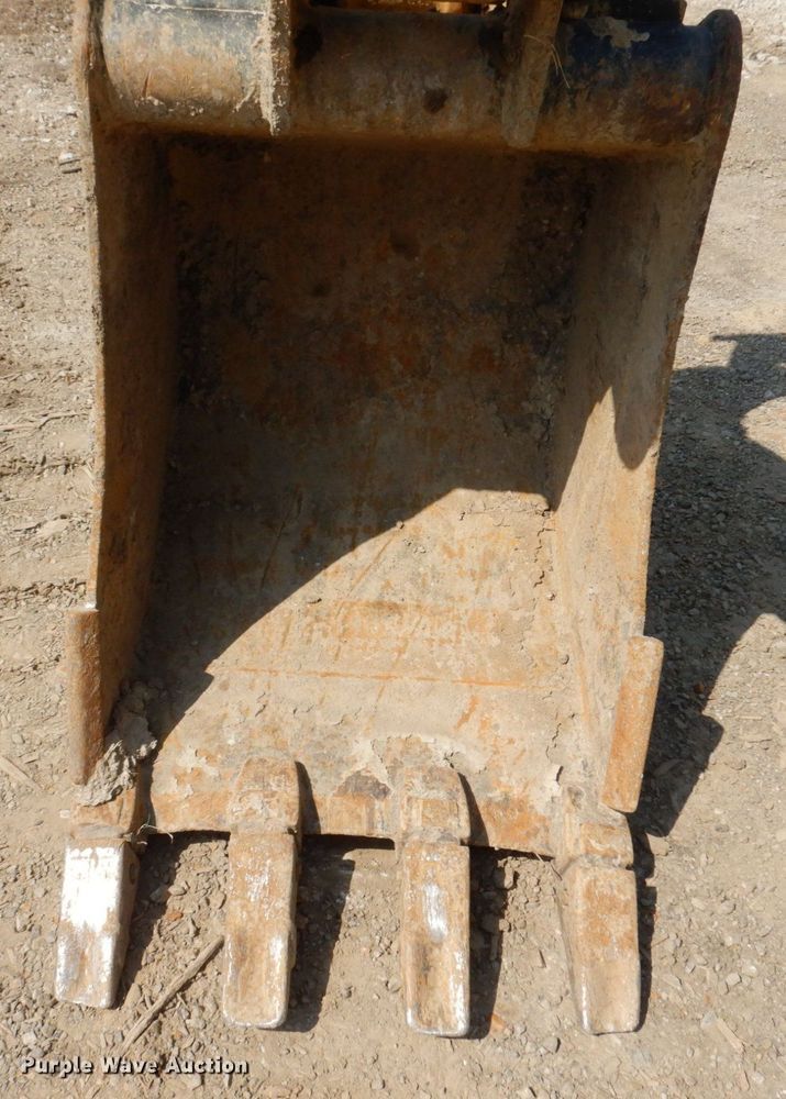 image for item DM7352 2016 Komatsu PC80MR-3  mini excavator