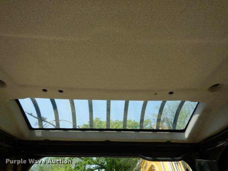 image for item DM7352 2016 Komatsu PC80MR-3  mini excavator