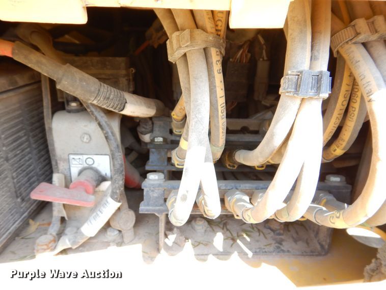 image for item DM7352 2016 Komatsu PC80MR-3  mini excavator