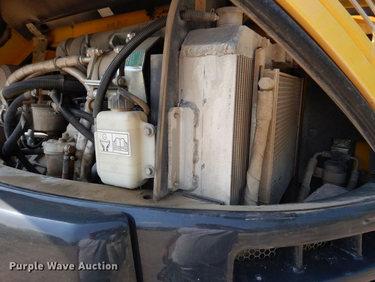 image for item DM7352 2016 Komatsu PC80MR-3  mini excavator