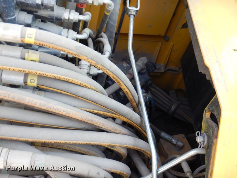 image for item DM7352 2016 Komatsu PC80MR-3  mini excavator